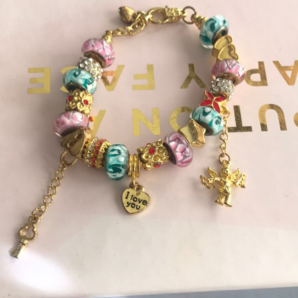 Charm bracelet